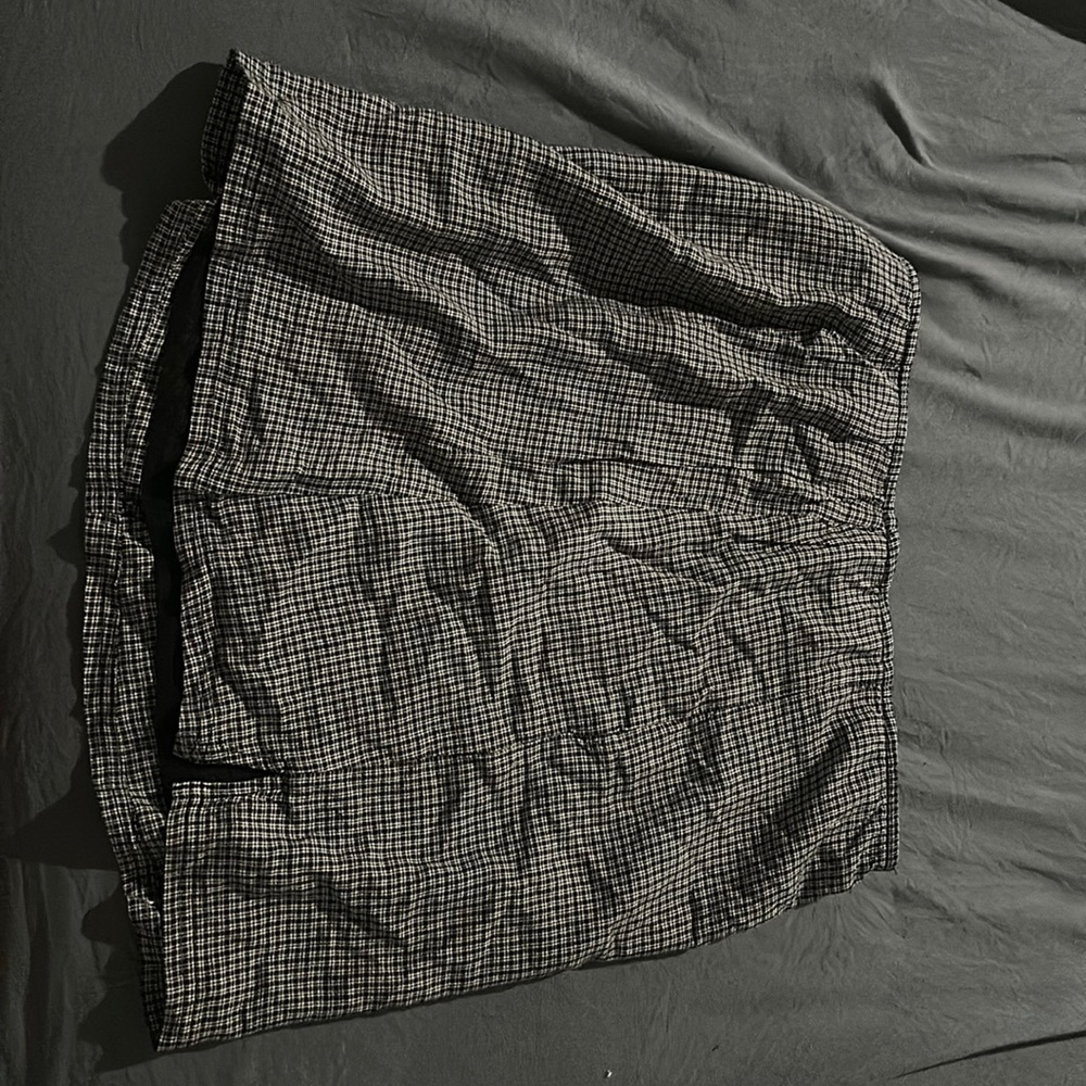 american eagle skirt, size medium fits a little more like a small